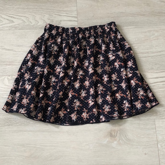 Miss Daisy Floral Print Casual Navy Mini Skirt - Picture 16 of 16